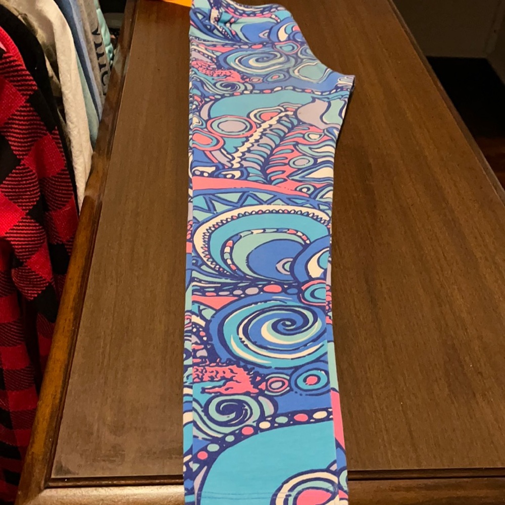 Girls Lilly Pulitzer leggings
